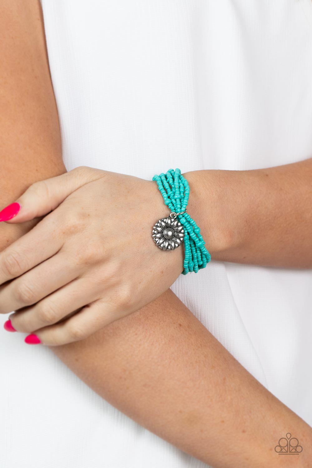 Paparazzi - Badlands Botany - Blue Bracelet