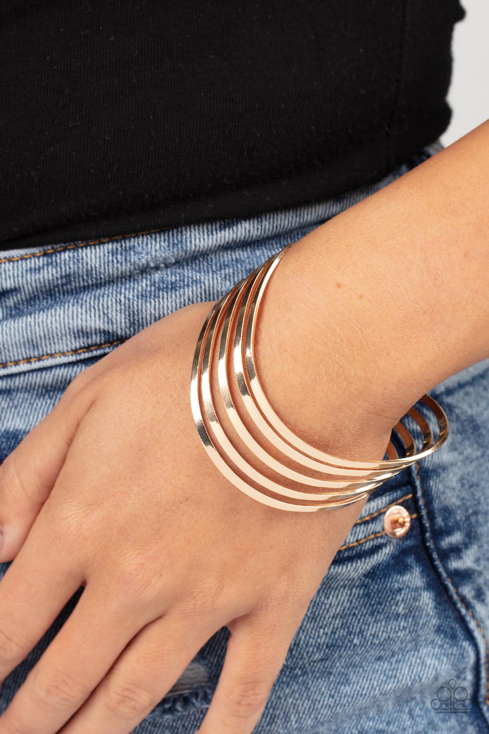 Paparazzi - Tantalizingly Tiered - Gold Bracelet