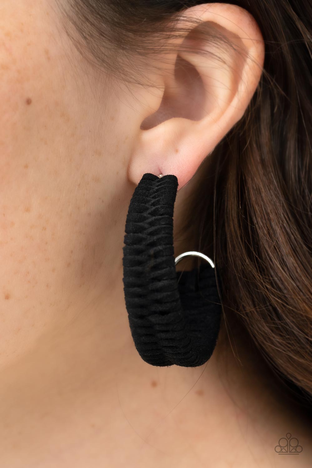 Paparazzi - Rural Guru - Black Earrings