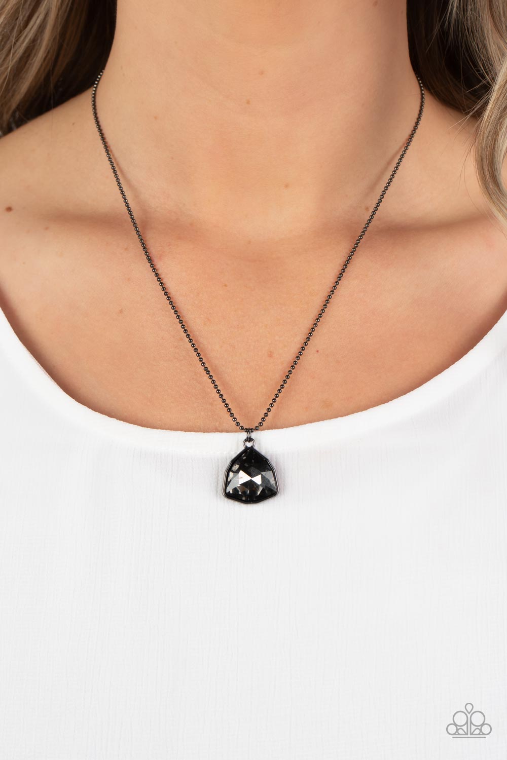 Paparazzi - Galactic Duchess - Black Necklaces