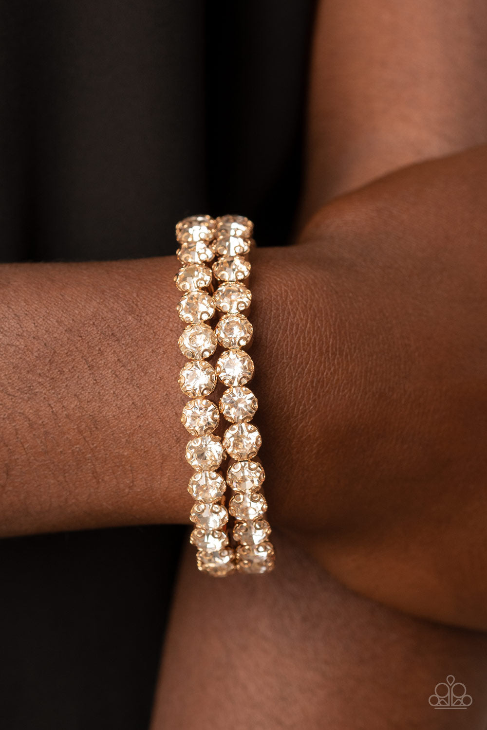 Paparazzi - Megawatt Majesty - Gold Bracelet