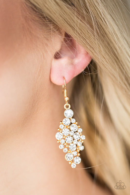 Paparazzi - Cosmically Chic - Gold Earrings