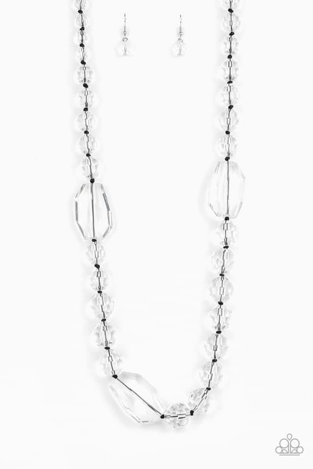 Paparazzi - Malibu Masterpiece White Necklace