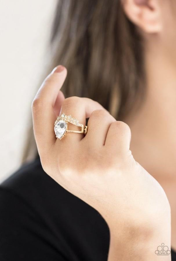 Paparazzi- If The Crown Fits Gold Ring