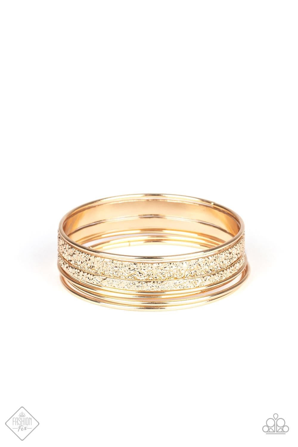 Paparazzi - Full Circle Gold Bracelet